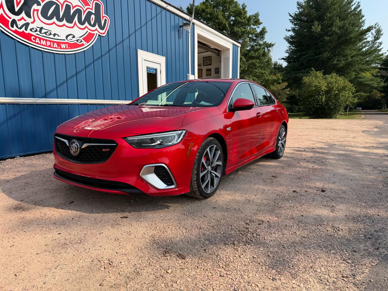 buick regal sportback 2018 W04GS6SS6J1083787 image buick regal sportback 2018 W04GS6SS6J1083787 image